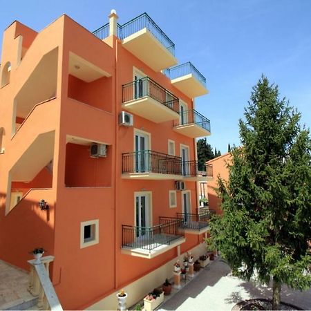 Corfu Sunflower Apartments Беніцес Екстер'єр фото