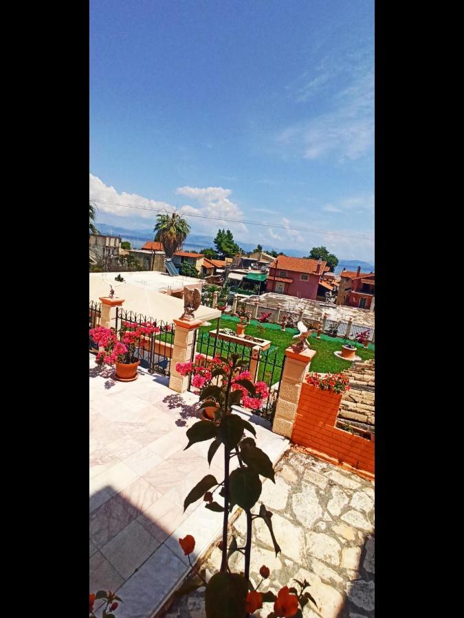 Corfu Sunflower Apartments Беніцес Екстер'єр фото