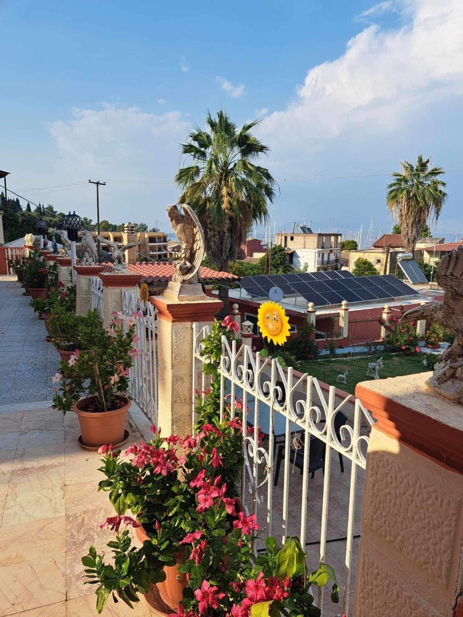 Corfu Sunflower Apartments Беніцес Екстер'єр фото